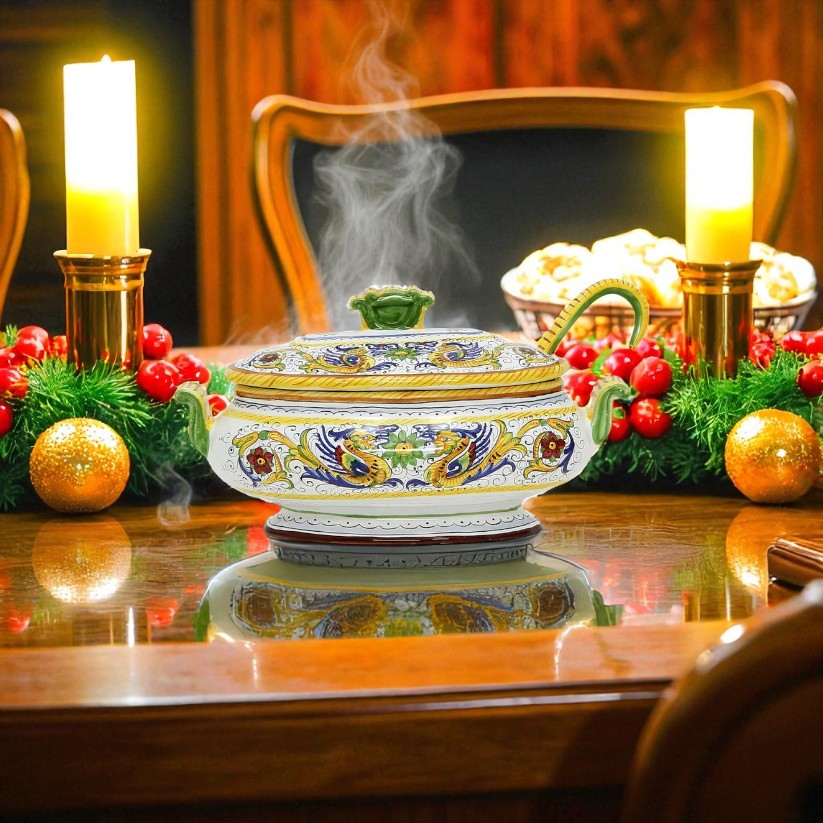RAFFAELLESCO DELUXE: Oval Soup Tureen with Ladle